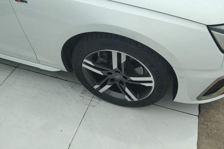 Used Audi A4L 2020 40 TFSI Fashion Dynamic Model Right Front Wheel Hub