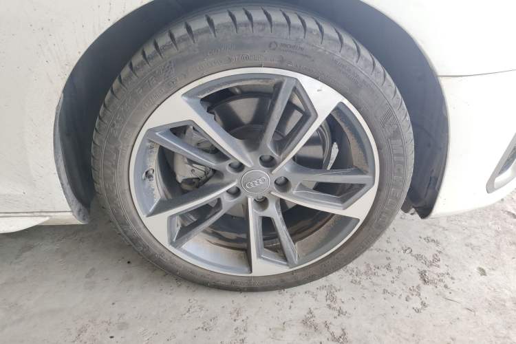 Used Audi A4L 2020 40 TFSI Fashion Dynamic Model Right Front Wheel Hub