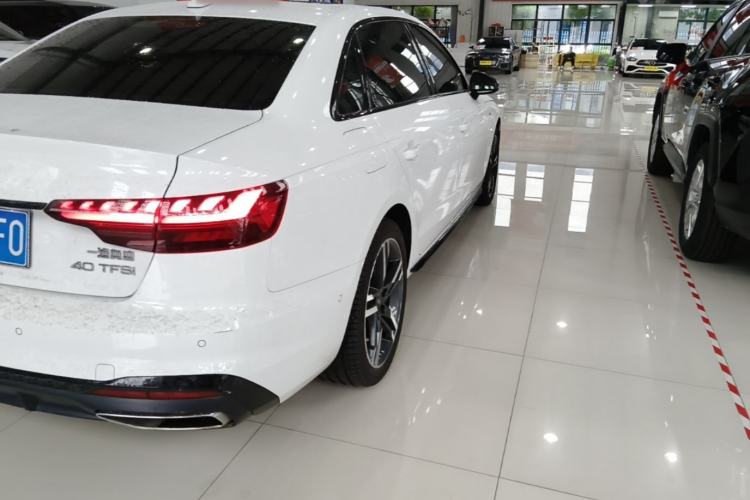 Used Audi A4L 2020 40 TFSI Fashion Dynamic Model Right Rear Taillight