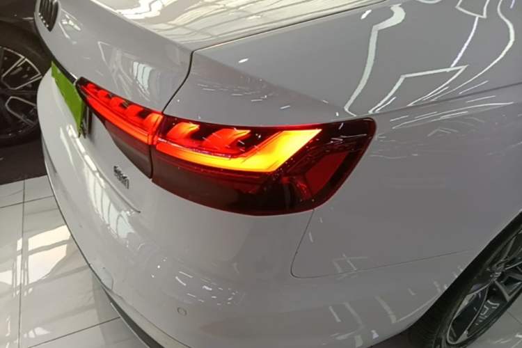 Used Audi A4L 2020 40 TFSI Fashion Dynamic Model Right Rear Taillight