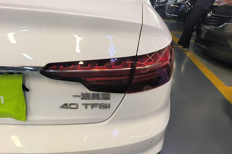Used Audi A4L 2020 40 TFSI Luxury Dynamic Model Right Rear Taillight