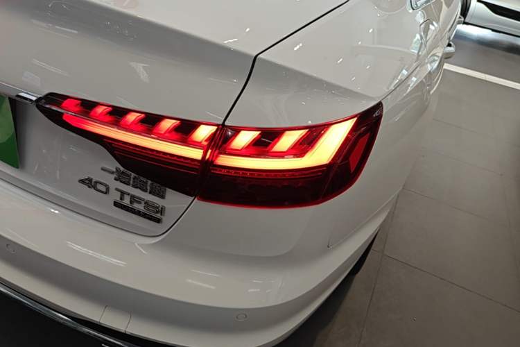 Used Audi A4L 2020 40 TFSI Luxury Prestige Edition Right Rear Taillight