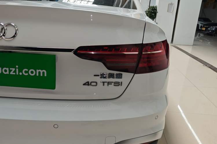 Used Audi A4L 2020 40 TFSI Luxury Dynamic Model Right Rear Taillight