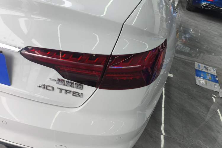 Used Audi A4L 2020 40 TFSI Fashion Dynamic Model Right Rear Taillight