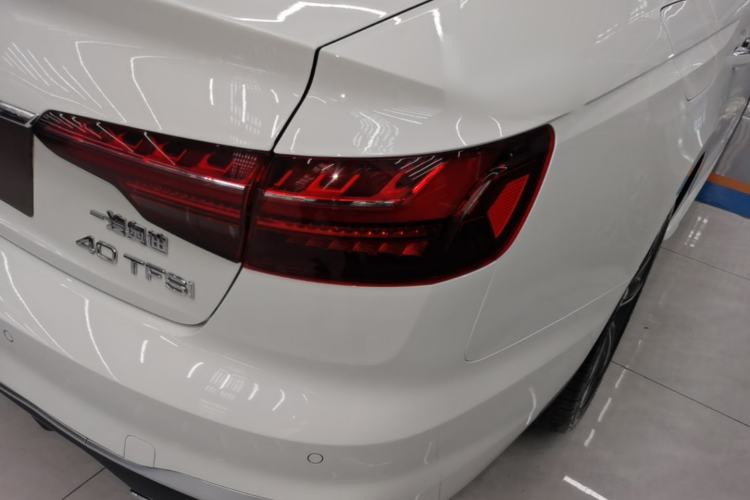 Used Audi A4L 2020 40 TFSI Fashion Dynamic Model Right Rear Taillight