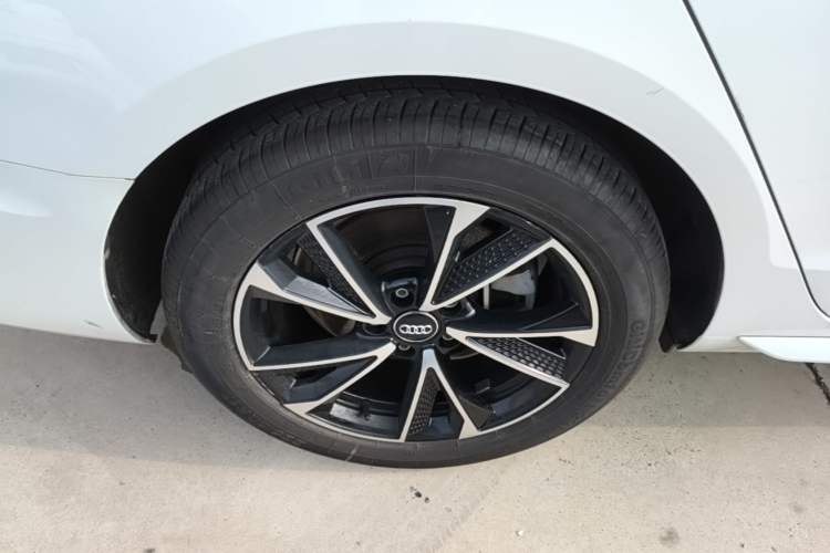 Used Audi A4L 2020 35 TFSI Fashion Dynamic Model Right Rear Wheel Hub