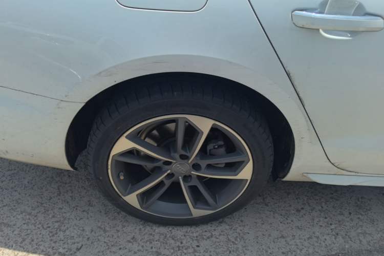 Used Audi A4L 2020 40 TFSI Fashion Dynamic Model Right Rear Wheel Hub