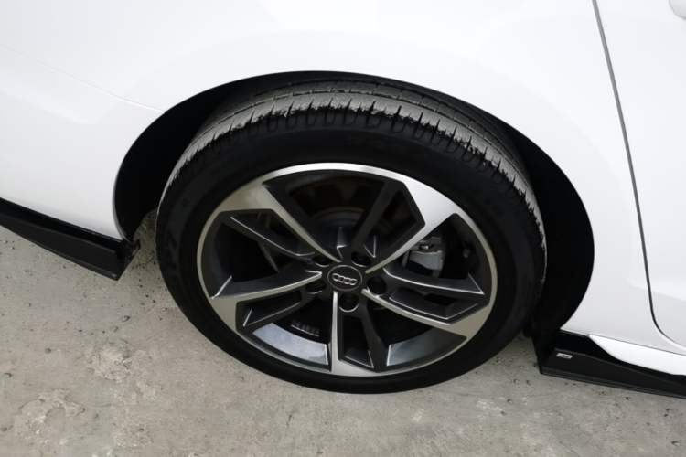 Used Audi A4L 2020 40 TFSI Fashion Dynamic Model Right Rear Wheel Hub