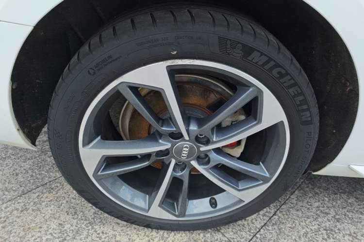 Used Audi A4L 2020 40 TFSI Fashion Dynamic Model Right Rear Wheel Hub