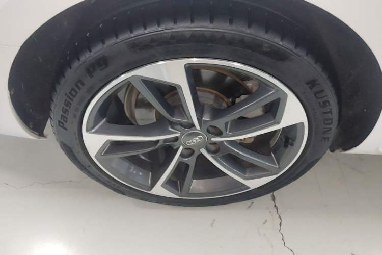 Used Audi A4L 2020 40 TFSI Fashion Dynamic Model Right Rear Wheel Hub