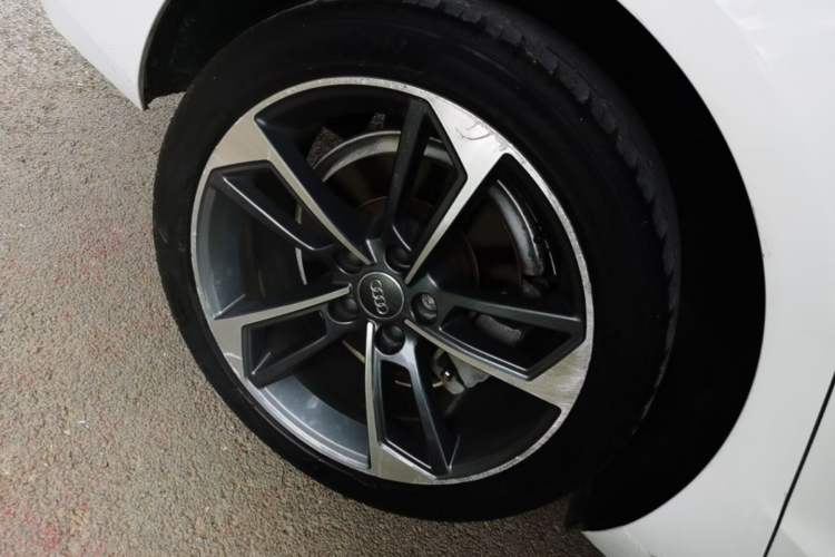Used Audi A4L 2020 40 TFSI Fashion Dynamic Model Right Rear Wheel Hub