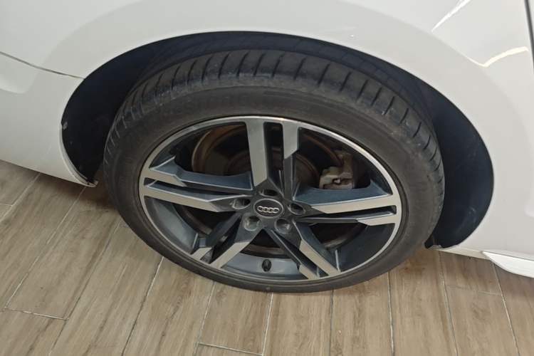 Used Audi A4L 2020 40 TFSI Fashion Dynamic Model Right Rear Wheel Hub