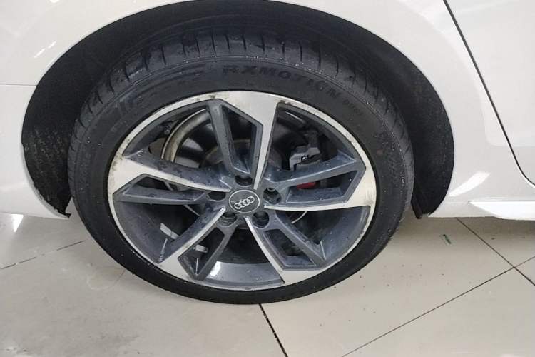 Used Audi A4L 2020 40 TFSI Fashion Dynamic Model Right Rear Wheel Hub