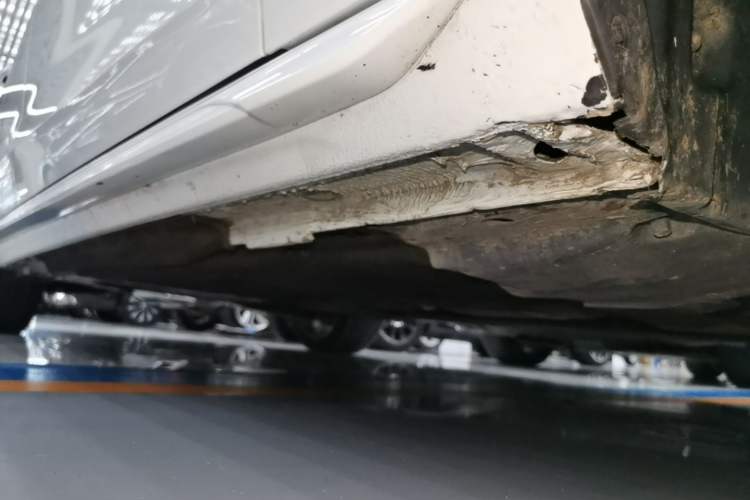 Used Audi A4L 2020 40 TFSI Fashion Dynamic Model Right Side Sill
