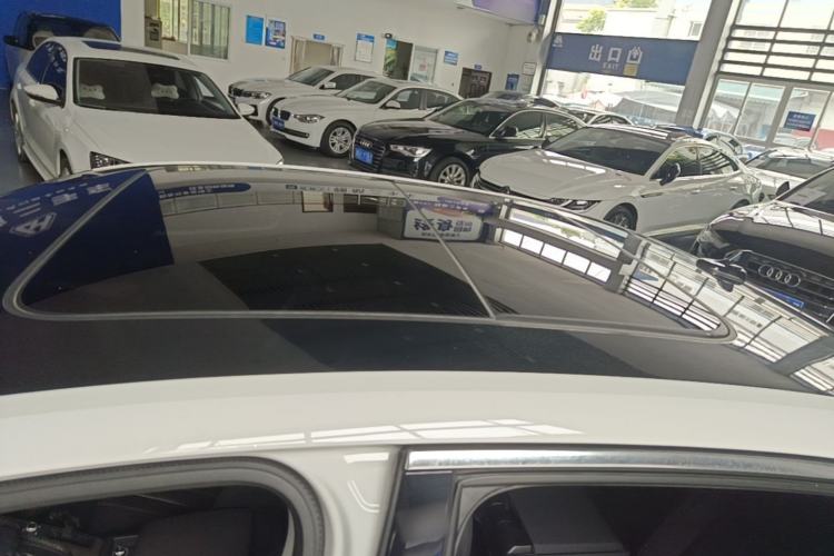 Used Audi A4L 2020 40 TFSI Luxury Dynamic Model Roof