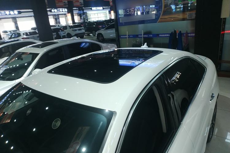 Used Audi A4L 2020 40 TFSI Luxury Dynamic Model Roof