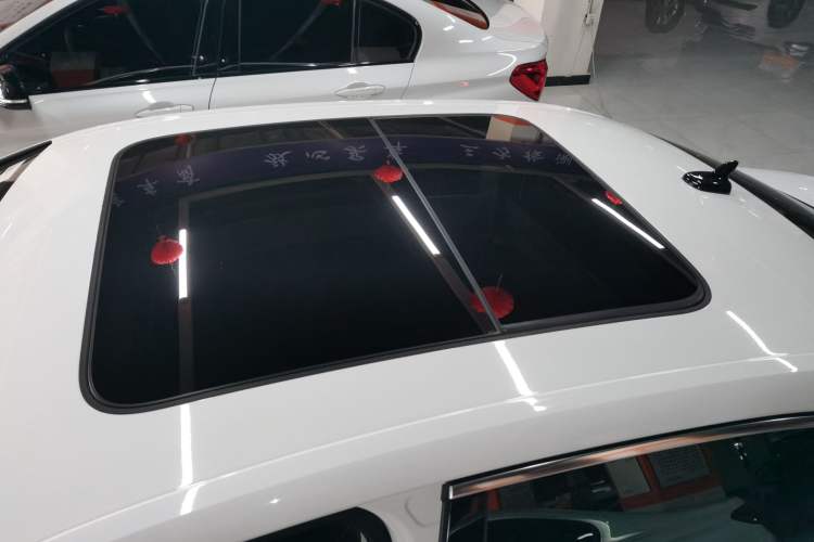 Used Audi A4L 2020 40 TFSI Luxury Dynamic Model Roof