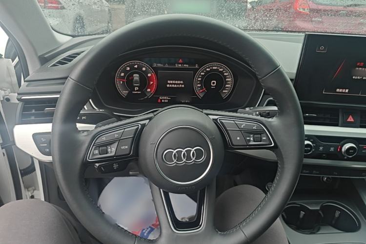 Used Audi A4L 2020 40 TFSI Fashion Dynamic Model Steering Wheel