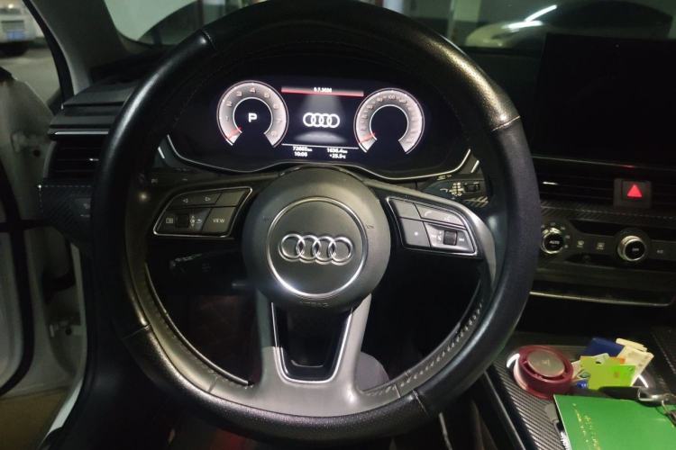 Used Audi A4L 2020 40 TFSI Fashion Dynamic Model Steering Wheel