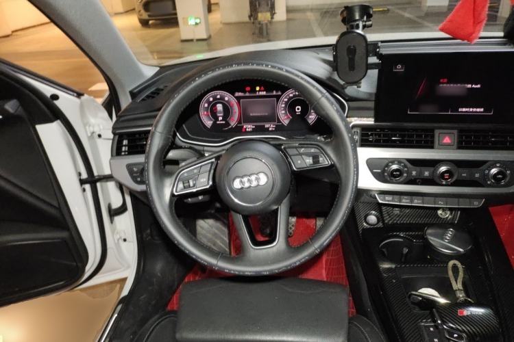 Used Audi A4L 2020 40 TFSI Fashion Dynamic Model Steering Wheel