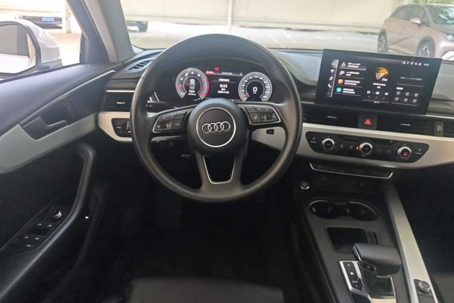 Used Audi A4L 2020 40 TFSI Fashion Dynamic Model Steering Wheel
