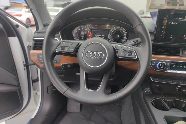 Used Audi A4L 2020 40 TFSI quattro Luxury Prestige Edition Steering Wheel