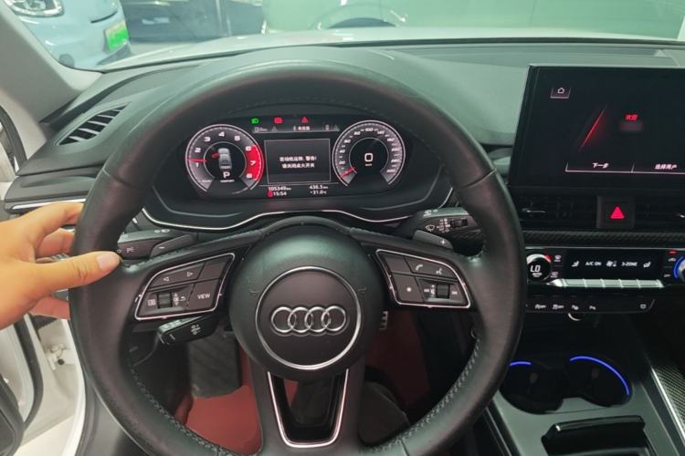 Used Audi A4L 2020 40 TFSI Fashion Dynamic Model Steering Wheel