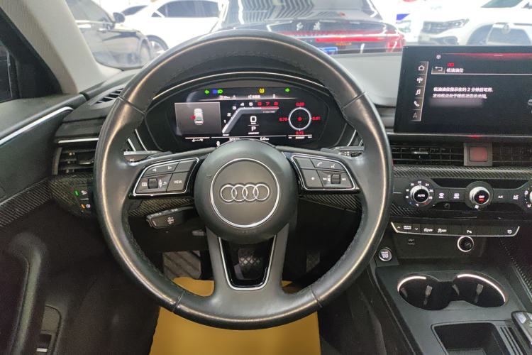 Used Audi A4L 2020 40 TFSI Fashion Dynamic Model Steering Wheel