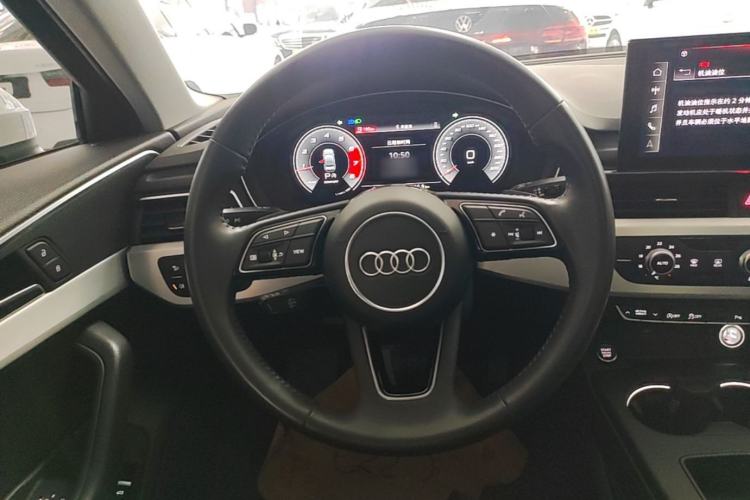 Used Audi A4L 2020 40 TFSI Fashion Dynamic Model Steering Wheel