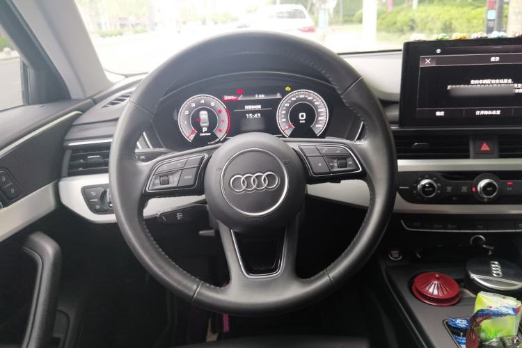 Used Audi A4L 2020 40 TFSI Fashion Dynamic Model Steering Wheel