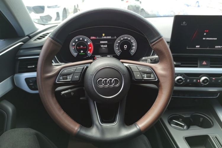 Used Audi A4L 2020 40 TFSI Fashion Dynamic Model Steering Wheel
