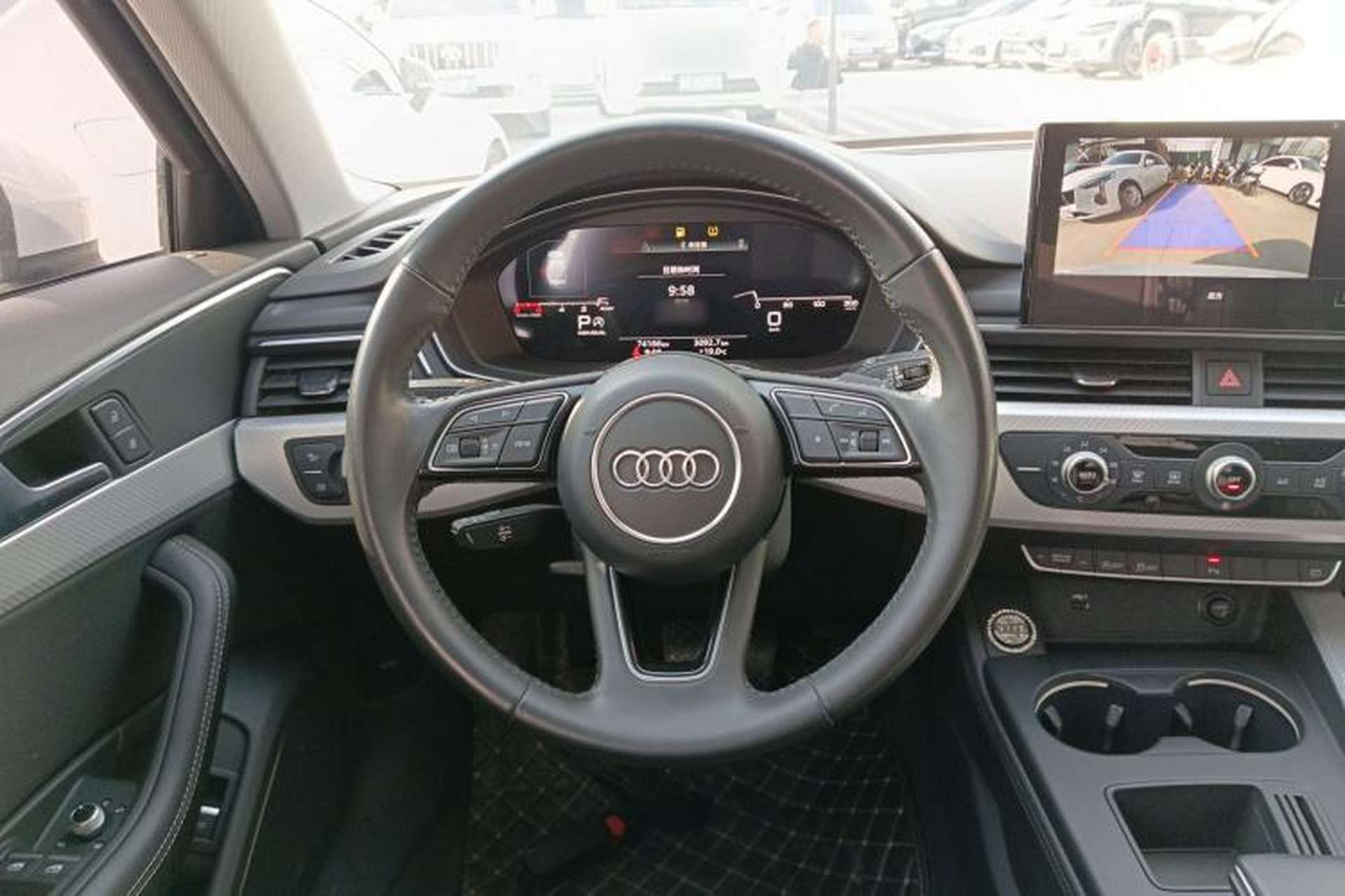 Used Audi A4L 2020 40 TFSI Fashionable and Elegant Model Steering Wheel