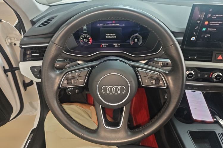Used Audi A4L 2020 40 TFSI Fashion Dynamic Model Steering Wheel