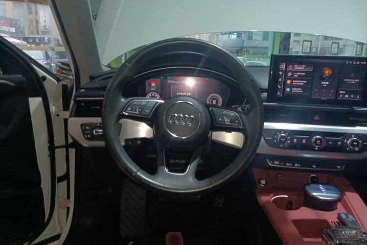 Used Audi A4L 2020 40 TFSI Fashion Dynamic Model Steering Wheel