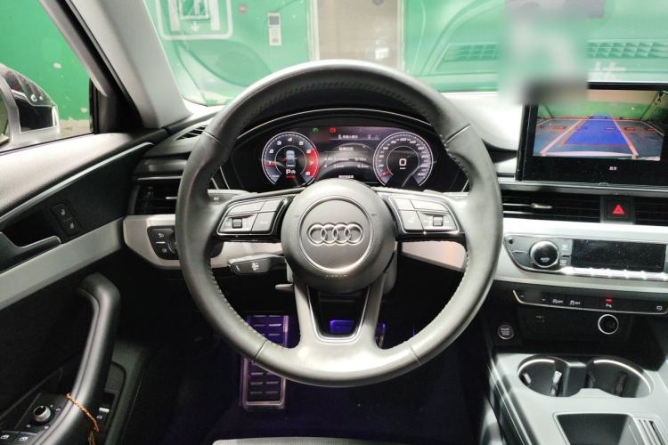 Used Audi A4L 2020 40 TFSI Fashion Dynamic Model Steering Wheel
