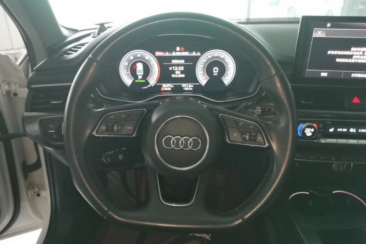 Used Audi A4L 2020 40 TFSI Fashion Dynamic Model Steering Wheel