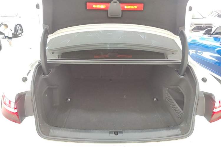 Used Audi A4L 2020 40 TFSI Fashion Dynamic Model Trunk