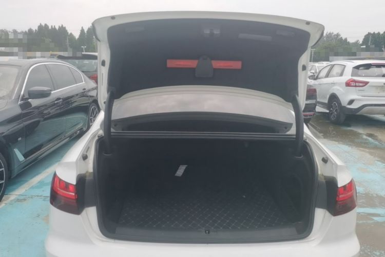 Used Audi A4L 2020 40 TFSI Luxury Dynamic Model Trunk