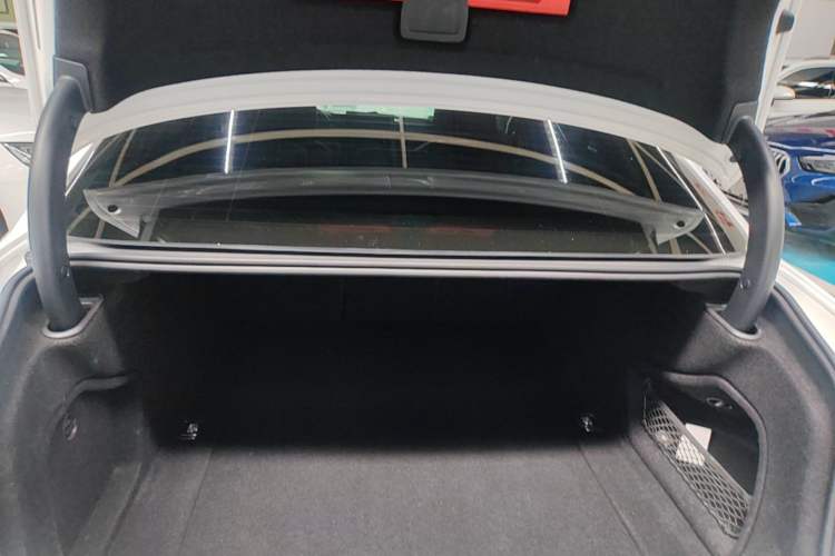 Used Audi A4L 2020 40 TFSI Fashion Dynamic Model Trunk