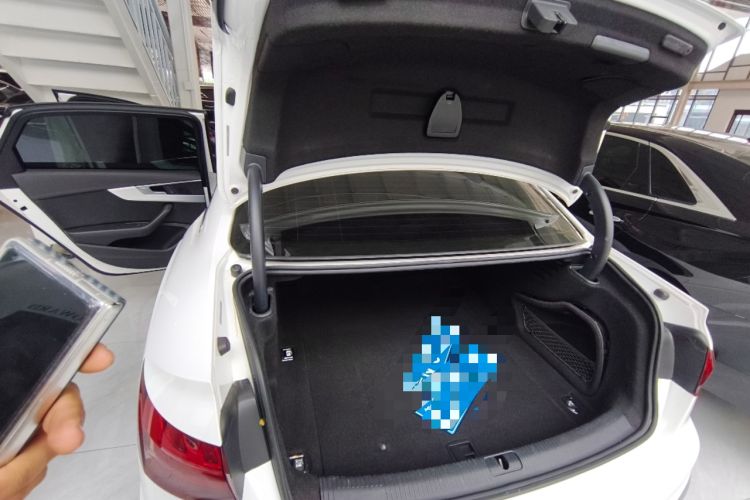 Used Audi A4L 2020 40 TFSI Fashion Dynamic Model Trunk