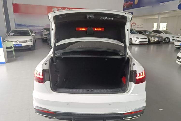 Used Audi A4L 2020 40 TFSI Luxury Dynamic Model Trunk