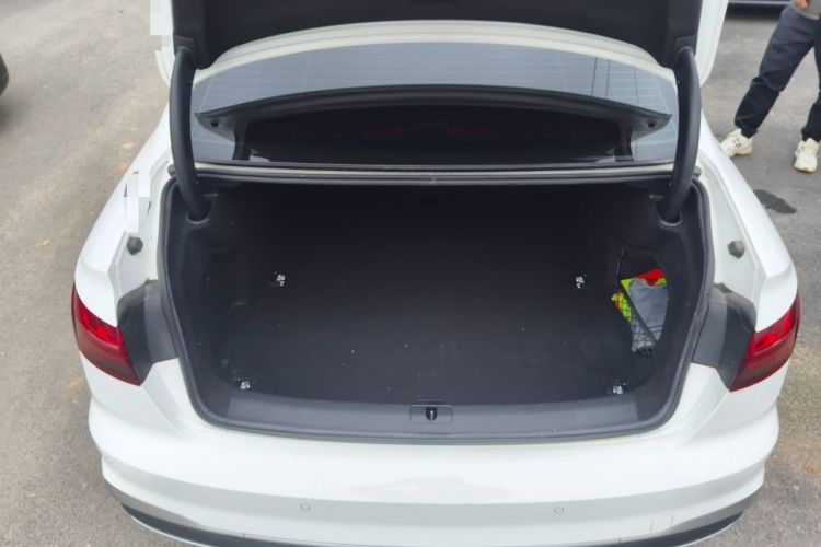 Used Audi A4L 2020 40 TFSI Fashion Dynamic Model Trunk