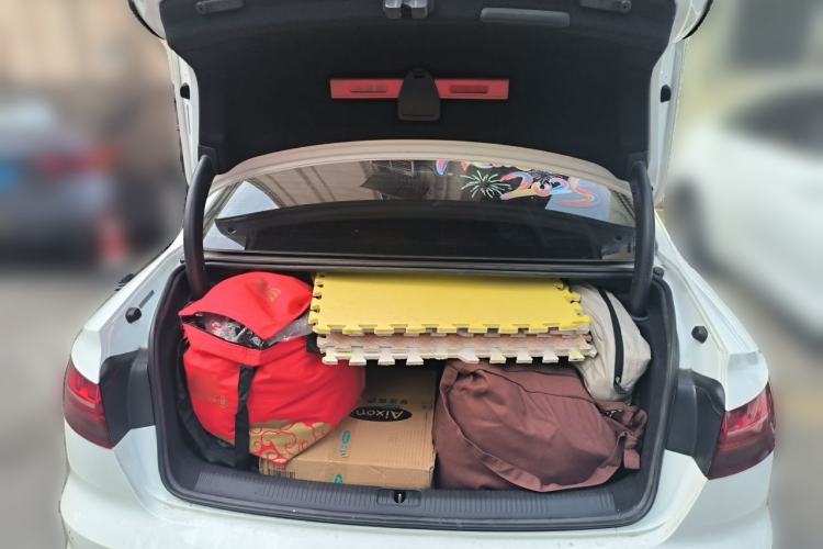 Used Audi A4L 2020 40 TFSI Fashionable and Elegant Model Trunk