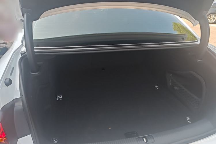 Used Audi A4L 2020 40 TFSI Fashion Dynamic Model Trunk