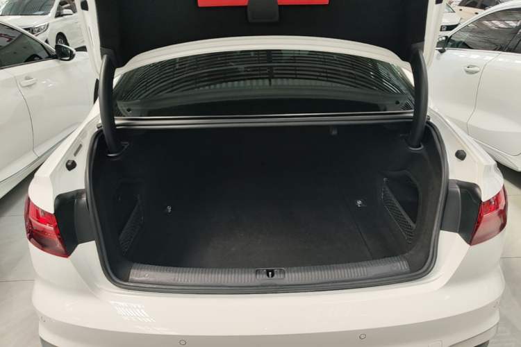 Used Audi A4L 2020 40 TFSI Fashion Dynamic Model Trunk