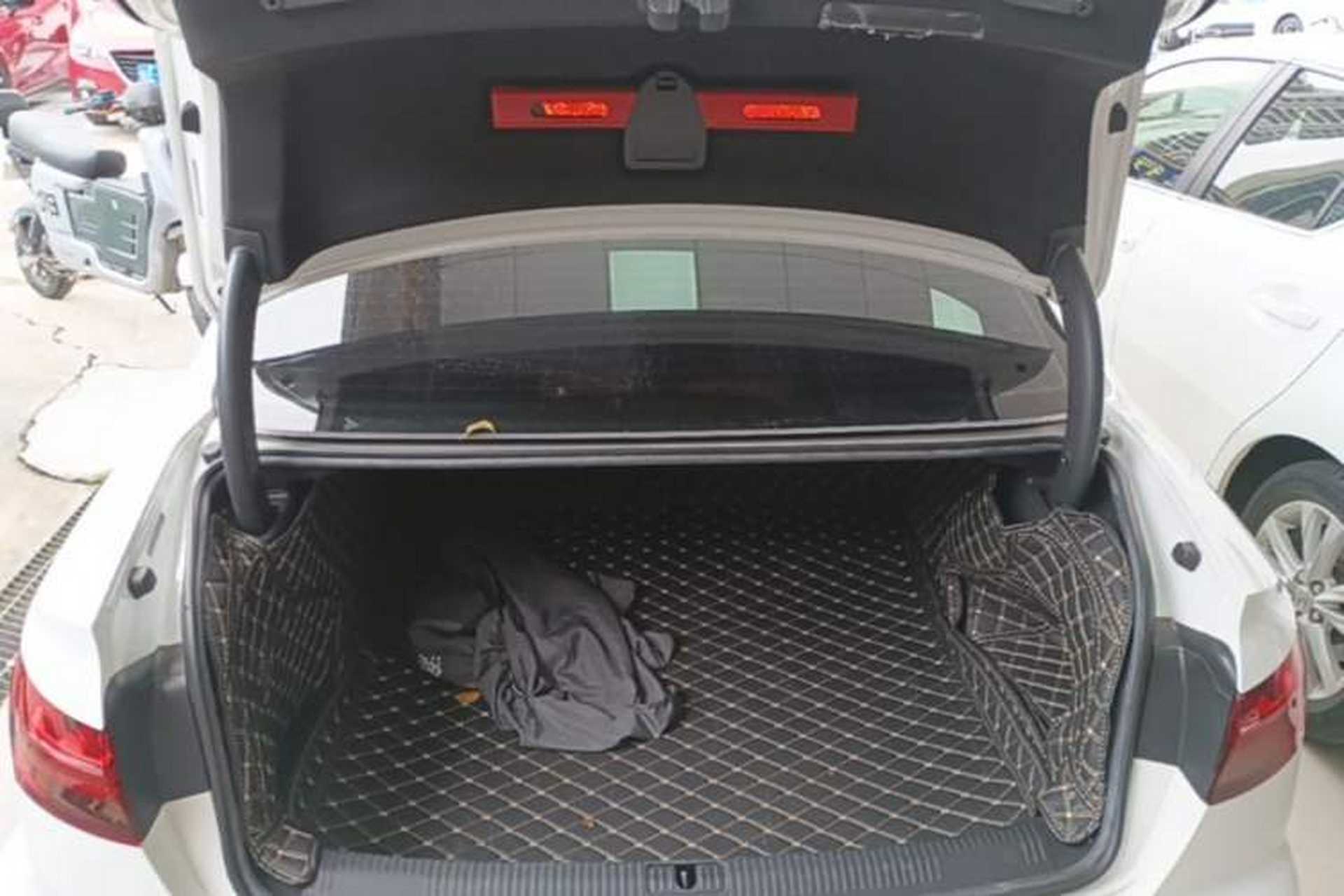 Used Audi A4L 2020 40 TFSI Fashion Dynamic Model Trunk