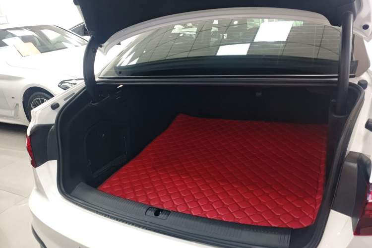 Used Audi A4L 2020 40 TFSI Fashion Dynamic Model Trunk