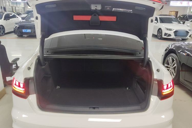 Used Audi A4L 2020 40 TFSI Fashion Dynamic Model Trunk