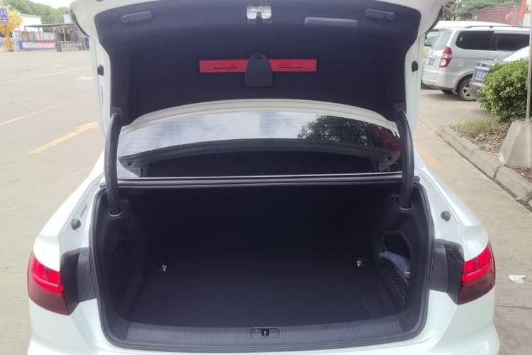Used Audi A4L 2020 40 TFSI Fashion Dynamic Model Trunk