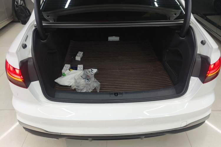 Used Audi A4L 2020 40 TFSI Fashion Dynamic Model Trunk